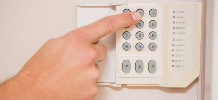 ¿Recomiendan los cerrajeros los sistemas de alarmas para una casa?